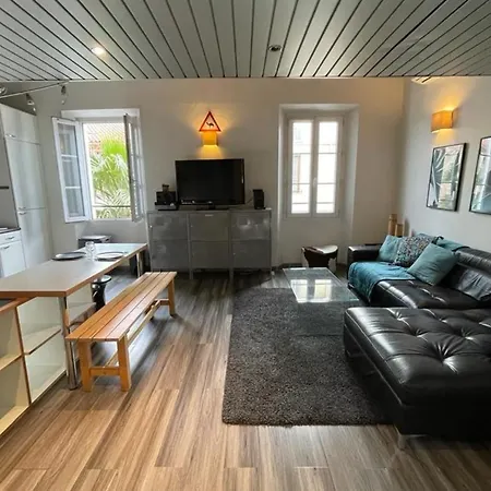 Apartment Riouffe 2 Bedroom Duplex In The Center Of